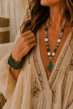 Load image into Gallery viewer, Verde Sky Green Glass & Mother of Pearl Necklace