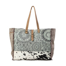 Load image into Gallery viewer, Myra Green Floral Print Weekender Bag
