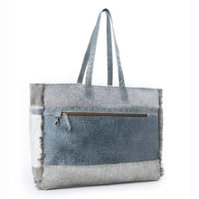Load image into Gallery viewer, Myra Desert Willow Weekender Bag
