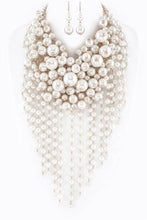 Load image into Gallery viewer, Head Turner Statement Mix Pearl Layer Necklace Set: White
