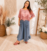 Load image into Gallery viewer, Denim Dreams High-Rise Crop Pants
