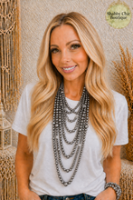 Load image into Gallery viewer, Charcoal Daydream Pearl Necklace
