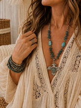Load image into Gallery viewer, Thunderbird Ridge Turquoise Necklace
