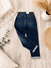 Load image into Gallery viewer, Judy Blue Midrise "Billie" Boyfriend Jeans
