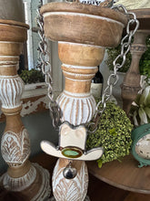 Load image into Gallery viewer, Howdy Hat Necklace
