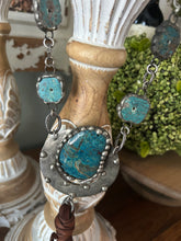 Load image into Gallery viewer, Stone &amp; Leather Necklace
