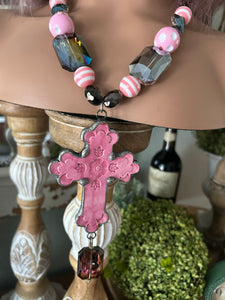 Cross my Heart Necklace