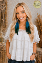 Load image into Gallery viewer, Turquoise Trail Feather Earrings

